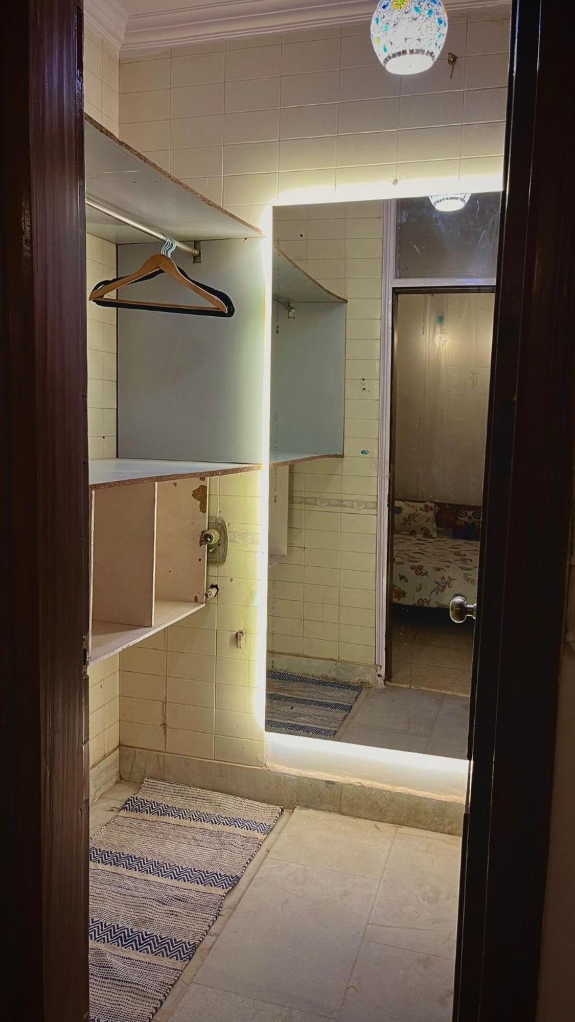 Apartment 3bhk Grand Party House Prime Location With Parking